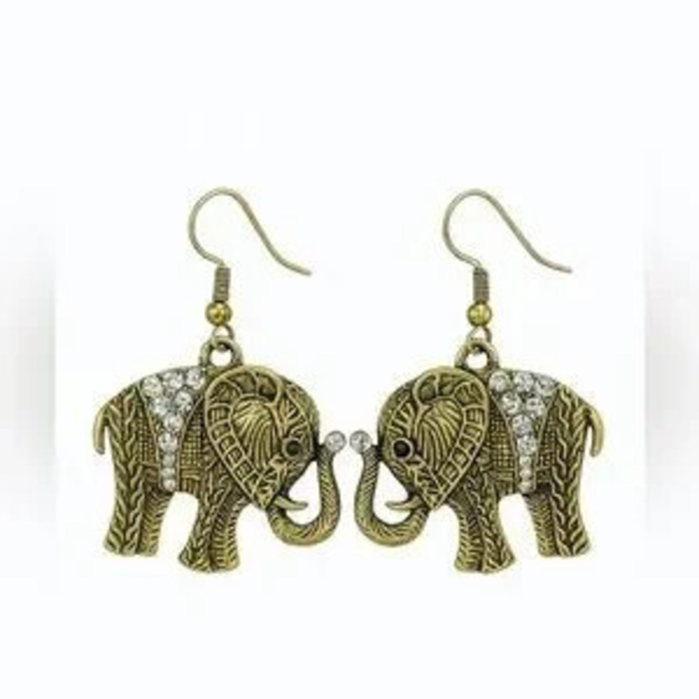 Boho Style Elephant Dangle Earrings With Crystals